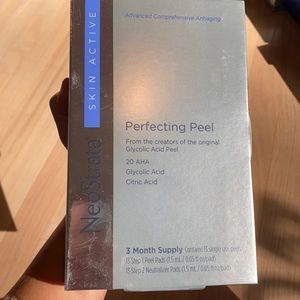 NEOSTRATA PERFECTING PEEL
